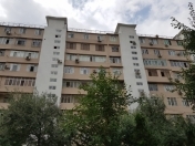 Satılır 5 otaqlı 107 m2 köhnə tikili Ayna Sultanova heykəli