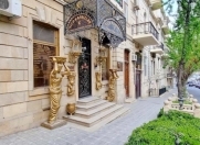 İcarəyə verilir 4 otaqlı 120 m2 obyekt İçəri Şəhər m.