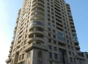 İcarəyə verilir 4 otaqlı 180 m2 yeni tikili Səməd Vurğun parkı