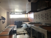 Satılır 3 otaqlı 70 m2 köhnə tikili Memar Əcəmi m.