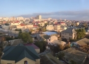 Satılır 2 otaqlı 67 m2 köhnə tikili Memar Əcəmi m.