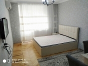 İcarəyə verilir 1 otaqlı 40 m2 köhnə tikili Nəriman Nərimanov m.