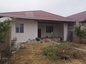 Satılır 2 otaqlı 300 m2 həyət evi Ramana