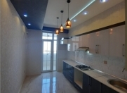 Satılır 2 otaqlı 90 m2 yeni tikili Qara Qarayev m.