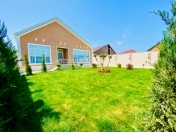 Satılır 4 otaqlı 170 m2 bağ evi Mərdəkan