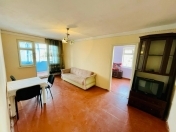 Satılır 2 otaqlı 55 m2 köhnə tikili 8 km