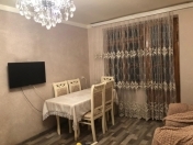 Satılır 3 otaqlı 65 m2 köhnə tikili Gənclik m.