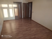 Satılır 3 otaqlı 80 m2 köhnə tikili Ayna Sultanova heykəli