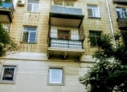 Satılır 2 otaqlı 60 m2 köhnə tikili Bakı Dövlət Universiteti