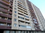 Satılır 3 otaqlı 125 m2 yeni tikili Ayna Sultanova heykəli