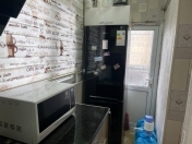 Satılır 2 otaqlı 45 m2 köhnə tikili Qara Qarayev m.