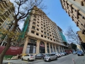 Satılır 3 otaqlı 150 m2 yeni tikili Axundov bağı