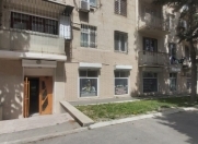 Satılır 2 otaqlı 190 m2 obyekt Elmlər Akademiyası m.