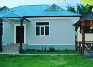 İcarəyə verilir 4 otaqlı 300 m2 villa Qəbələ