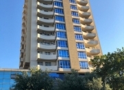 Satılır 1 otaqlı 61 m2 obyekt Şah İsmayıl Xətai m.