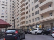 Satılır 3 otaqlı 130 m2 yeni tikili 9 mkr