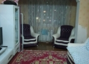 Satılır 2 otaqlı 50 m2 köhnə tikili Xalqlar Dostluğu m.