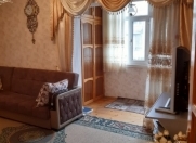 Satılır 1 otaqlı 40 m2 köhnə tikili Həzi Aslanov m.