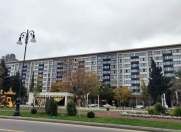 Satılır 2 otaqlı 65 m2 köhnə tikili Gənclik m.