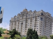 Satılır 2 otaqlı 100 m2 yeni tikili Hüseyn Cavid parkı