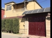 Satılır 5 otaqlı 220 m2 bağ evi Azadlıq prospekti m.