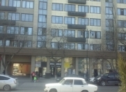 Satılır 3 otaqlı 100 m2 köhnə tikili Gənclik m.