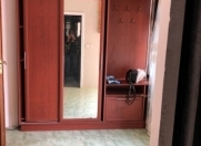 İcarəyə verilir 4 otaqlı 70 m2 köhnə tikili Keşlə bazarı