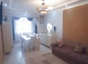 Satılır 3 otaqlı 70 m2 köhnə tikili Gənclik m.