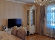 Satılır 3 otaqlı 105 m2 köhnə tikili 3 mkr