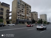 Satılır 2 otaqlı 60 m2 köhnə tikili Gənclik m.