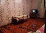 Satılır 2 otaqlı 59 m2 köhnə tikili Xalqlar Dostluğu m.