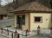 Satılır 1 otaqlı 64 m2 obyekt Şəki