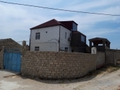 Satılır 11 otaqlı 500 m2 həyət evi Şüvəlan