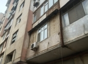 Satılır 3 otaqlı 90 m2 köhnə tikili Abu Arena