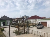 Satılır 4 otaqlı 1000 m2 bağ evi Görədil