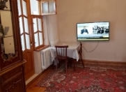 Satılır 3 otaqlı 72 m2 köhnə tikili Gənclik m.