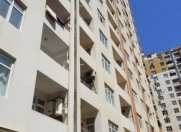 Satılır 1 otaqlı 380 m2 obyekt Həzi Aslanov m.