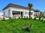 Satılır 4 otaqlı 180 m2 bağ evi Mərdəkan