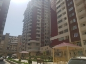 Satılır 2 otaqlı 98 m2 yeni tikili Qara Qarayev m.