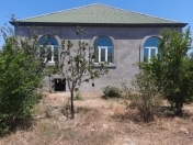 Satılır 3 otaqlı 100 m2 bağ evi Türkan