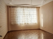 Satılır 1 otaqlı 57 m2 yeni tikili Əhmədli m.