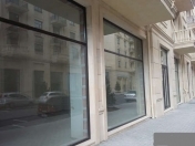 Satılır 5 otaqlı 980 m2 obyekt Nəsimi m.