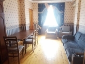 Satılır 2 otaqlı 50 m2 yeni tikili Xalqlar Dostluğu m.