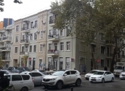 İcarəyə verilir 3 otaqlı 90 m2 ofis 28 May m.