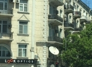 İcarəyə verilir 3 otaqlı 80 m2 köhnə tikili Tibb Universiteti