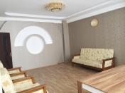 Satılır 2 otaqlı 57 m2 yeni tikili Xalqlar Dostluğu m.