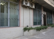 Satılır 10 otaqlı 200 m2 ofis Yasamal r.