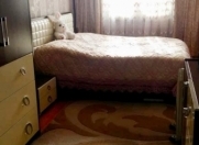 Satılır 2 otaqlı 60 m2 köhnə tikili Neftçilər m.