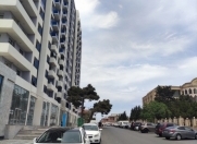 İcarəyə verilir 1 otaqlı 42 m2 yeni tikili Sevinc k/t