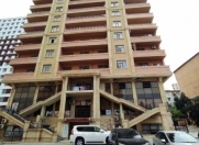 Satılır 4 otaqlı 148 m2 yeni tikili Memar Əcəmi m.